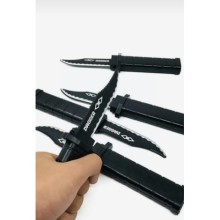 İçine Geçen Tiyatro Bıçağı