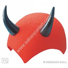 SİYAH BOYNUZLU KIRMIZI KEP